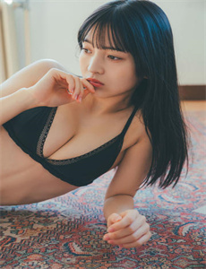 《眞木あずさ》